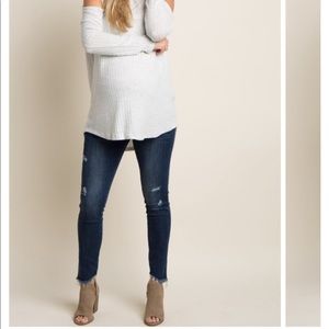 Pinkblush Maternity distressed jean size 26
